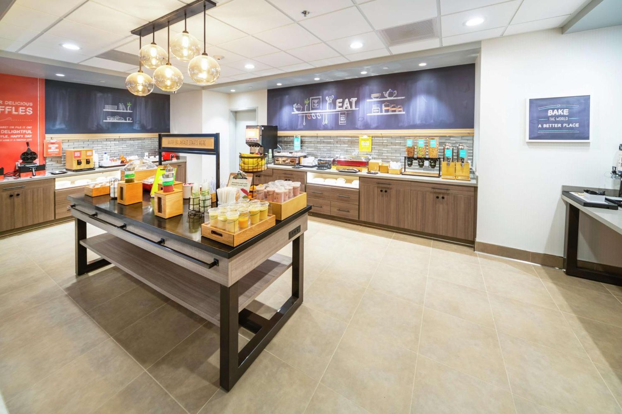 Hampton Inn & Suites Santa Maria Dış mekan fotoğraf