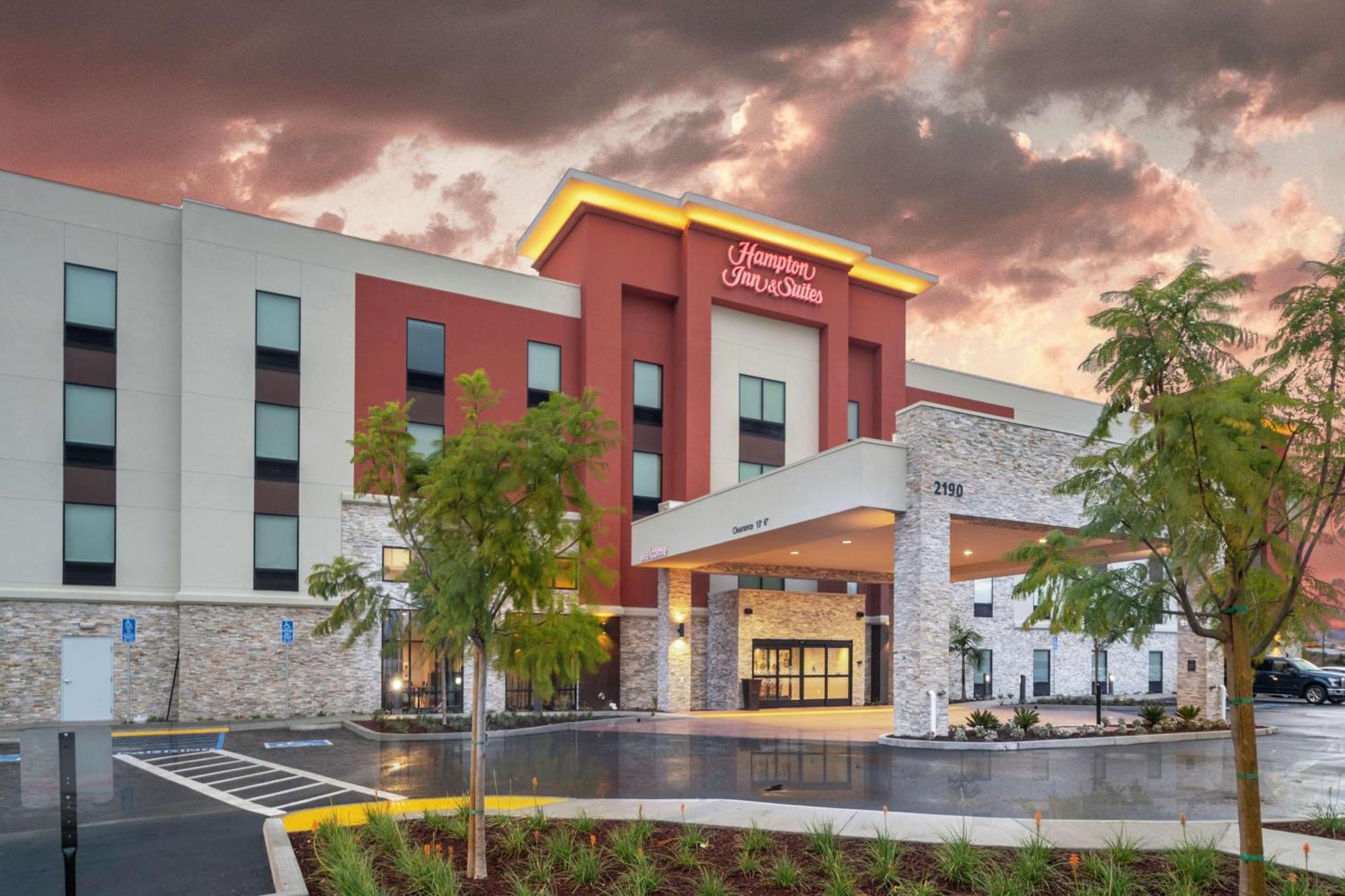 Hampton Inn & Suites Santa Maria Dış mekan fotoğraf